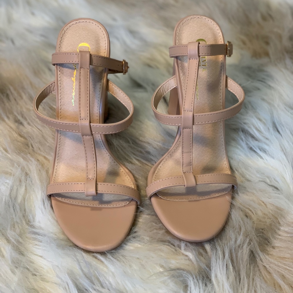Shoe